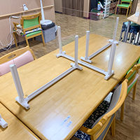 利用者同士が対面する場所で飛沫感染対策をしたい