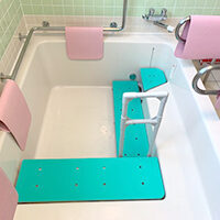 浴そう内の段差を解消して出入りを安全に行いたい